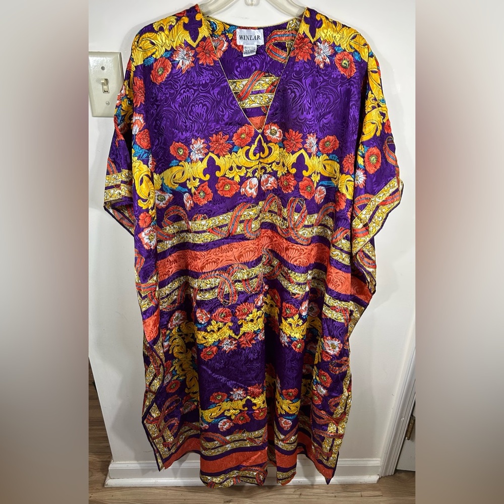 WINLAR Caftan Muumuu OS Robe Maxi Dress VTG Satin‎ Feel Festival Purple Royalty